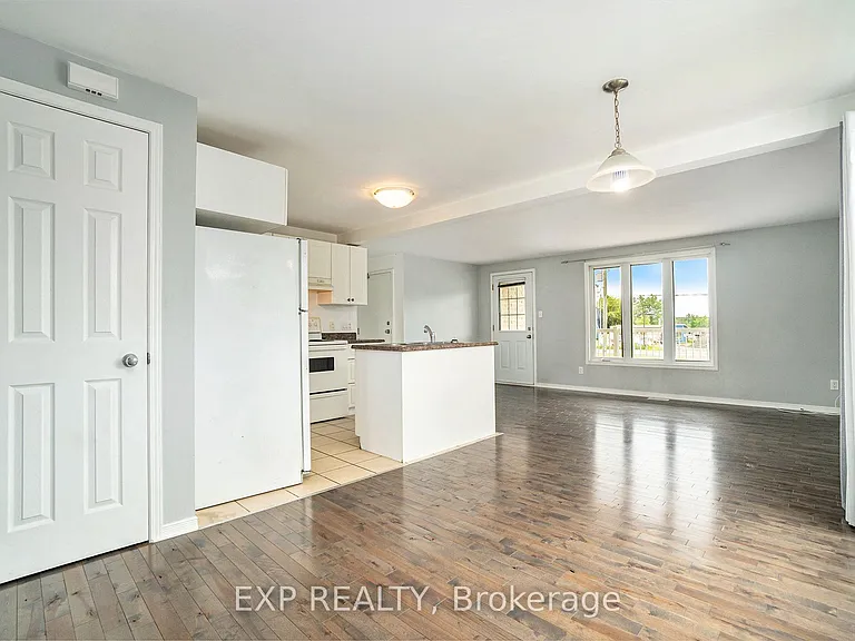 525 Russell Rd #1 — Photo 12