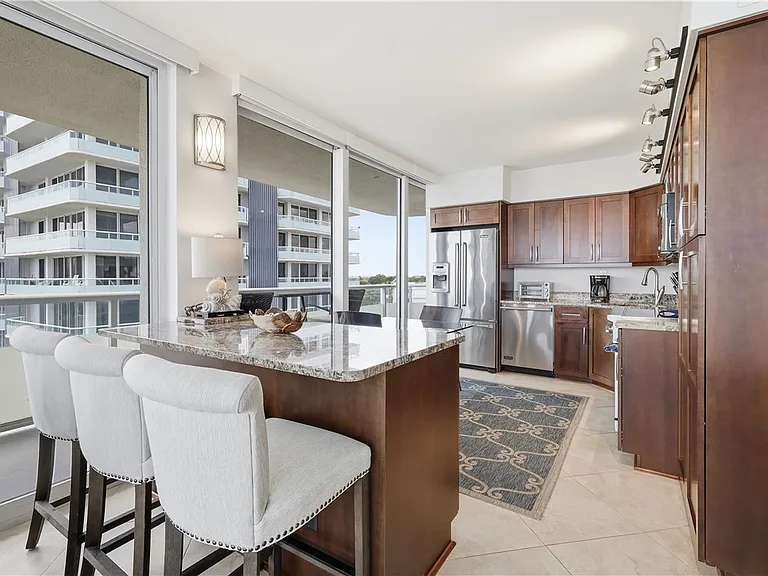 3554 Ocean Drive 703S #504N — Photo 9