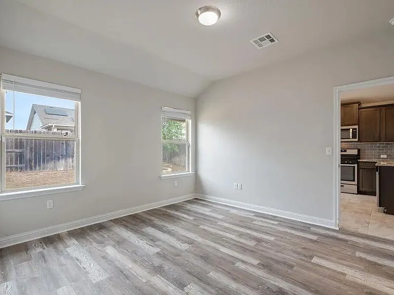 8214 Cottage Rose Dr — Photo 13