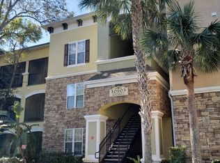 10103 Courtney Oaks Cir APT 304, Tampa, FL 33619