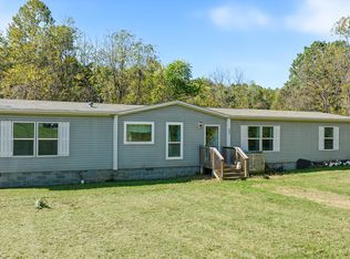 397 Lees Gap Rd, Fincastle, VA 24090