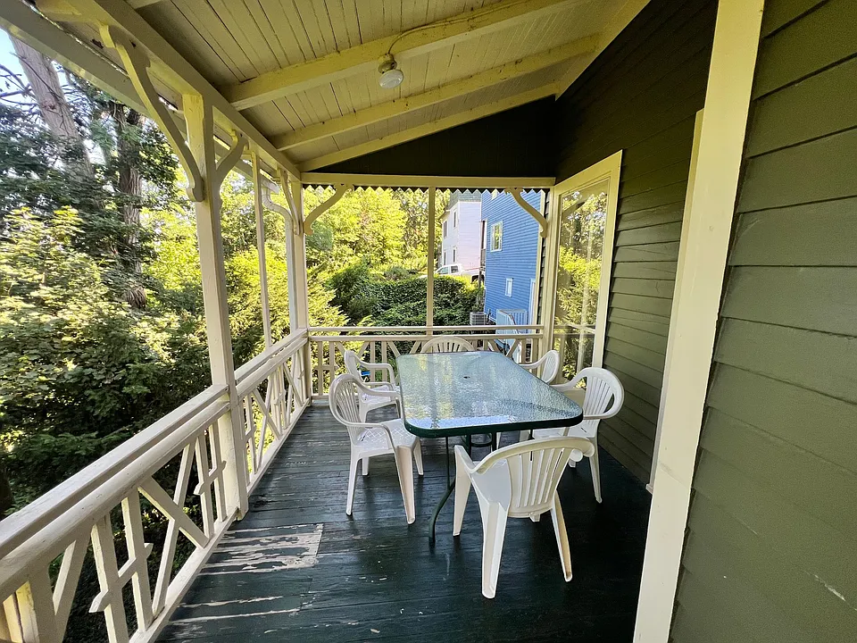 408 University Ave #1