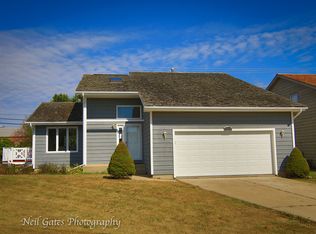 34480 N Bridle Ln, Gurnee, IL 60031