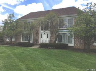 65-4 Carriage Dr, Orchard Park, NY 14127
