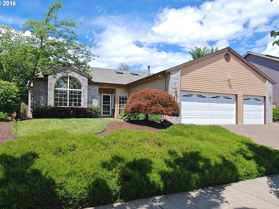 1st image of 2059 NE Jamie Dr