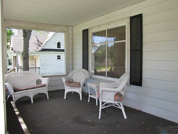 4th image of 743 N Freeman Ave