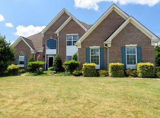 4390 Crosswinds Dr, Easton, PA 18045