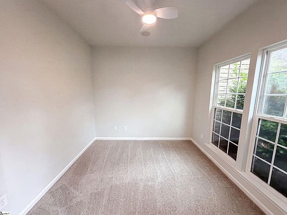 4th image of 109 Hydrangea Way
