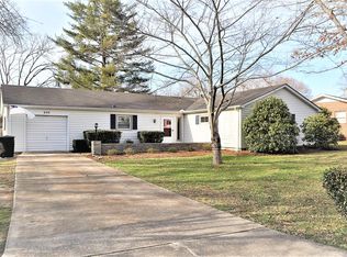 600 Bragg Cir, Tullahoma, TN 37388