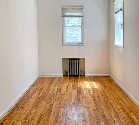5th image of 41 W 85th St #B2