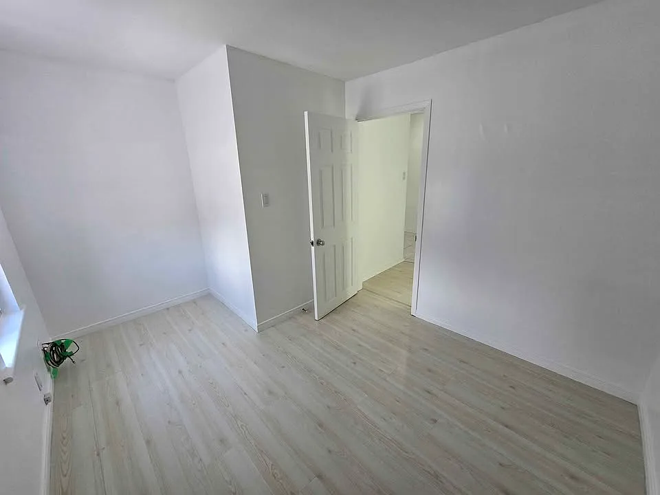 2 bed, $1,999 — Photo 4