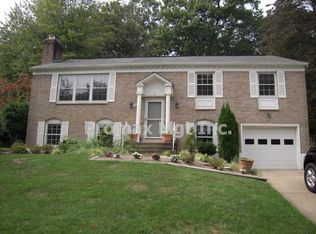 9359 Tovito Dr, Fairfax, VA 22031