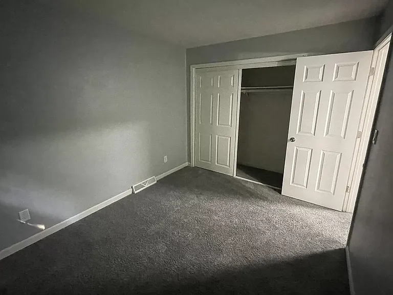 1504-1508 E Terrace View Ln — Photo 12