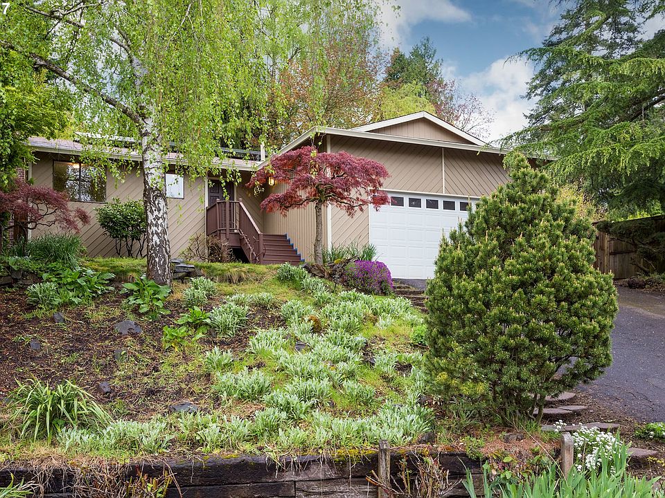 2nd image of 2848 SE 90th Pl