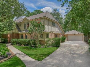 3 Wedgewood Forest Dr, Spring, TX 77381