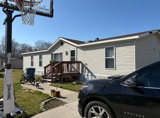 8201 Prairie Ave, Flushing, MI