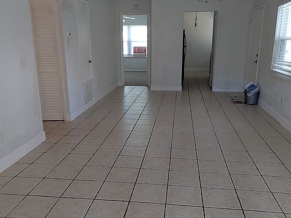 4th image of 11622 Shilpa Ct #3/2