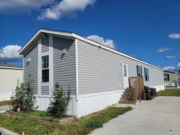 2nd image of 1169 Creek Ave