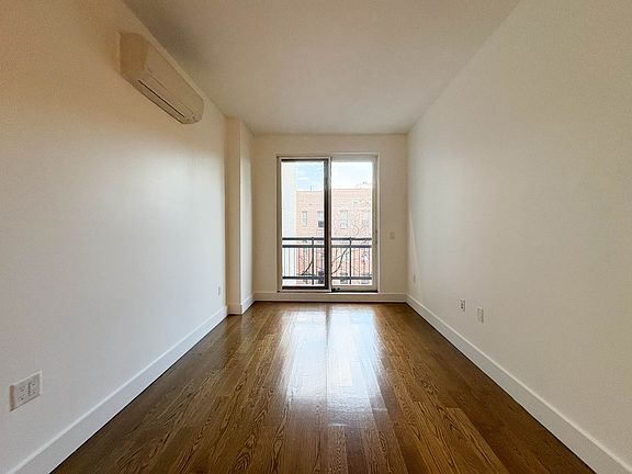 5th image of 323 E 19th St #6
