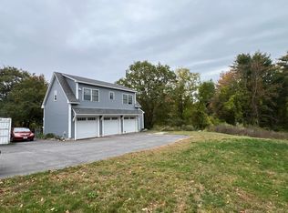 135 Dennett Rd #A, Kittery, ME 03904