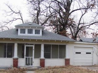 720 E 14th St, Baxter Springs, KS 66713