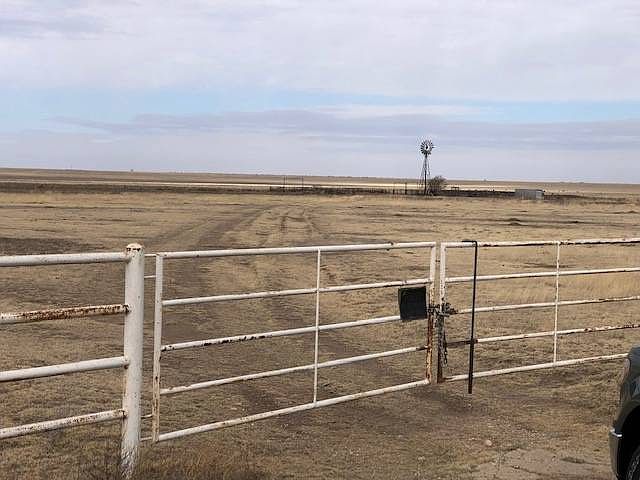2nd image of 14751 E Fm 1151