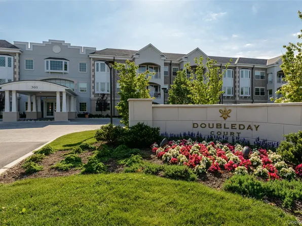 301 Franklin Avenue #213, Garden City, NY 11530