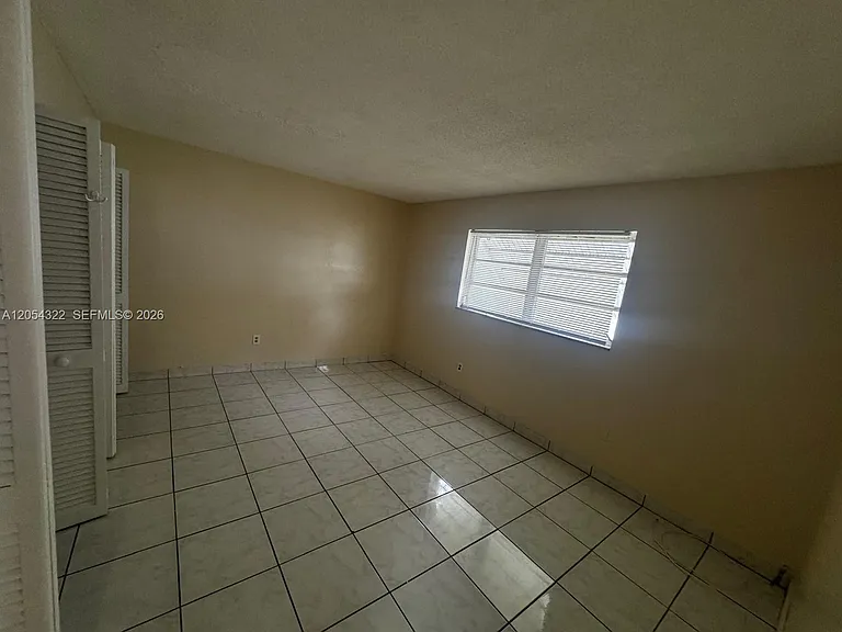 1832 Madison St #102 — Photo 8