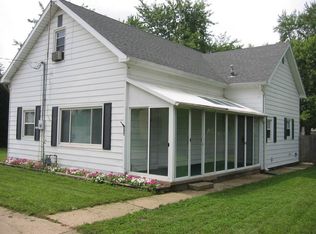 318 Riley Ave, Greenfield, IN 46140