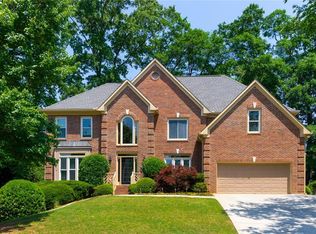 2065 Hembree Grove Dr, Roswell, GA 30076