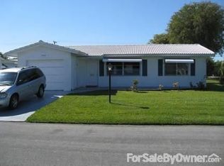 2102 SW 22nd Ave, Boynton Beach, FL 33426