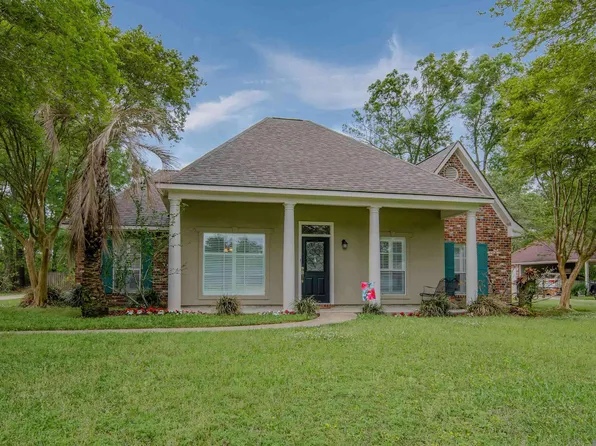 7898 Parham Ave, Denham Springs, LA 70706
