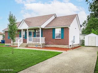 554 Oak Grove Blvd, Shepherdsville, KY 40165