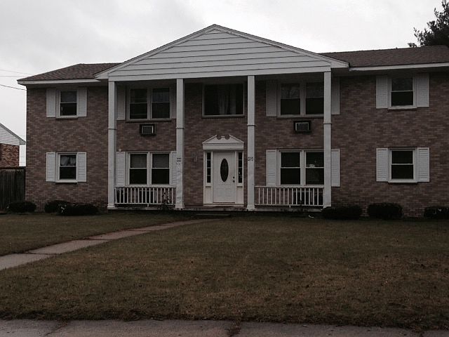 1st image of 3205 Marshall Ave SE