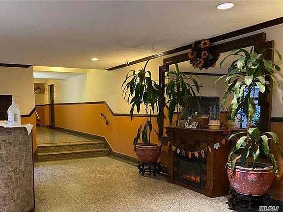 2nd image of 8425 Elmhurst Ave #2