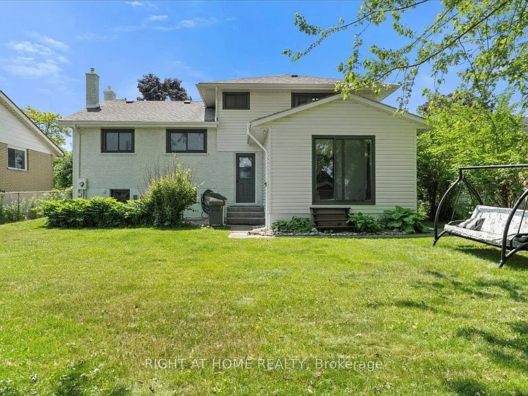 37 Patrick St — Photo 18