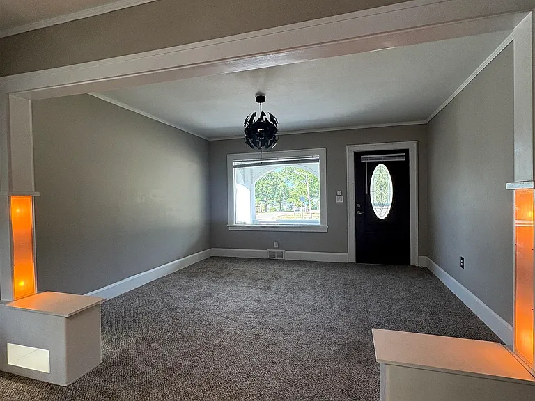 1609 Ethel Ave — Photo 5