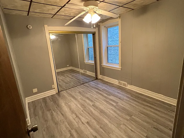 1737 N Linder Ave — Photo 3