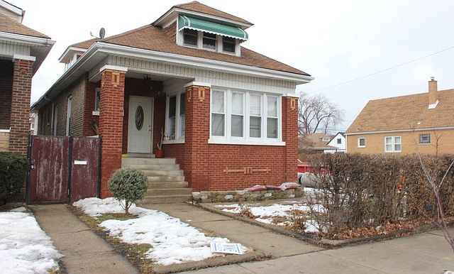 1st image of 5700 S Christiana Ave
