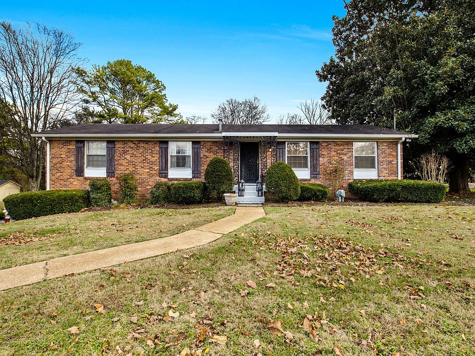 1st image of 221 Freda Villa