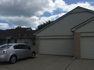 25328 Samantha Dr, Chesterfield, MI 48051