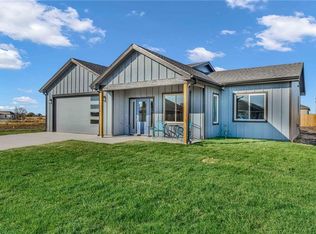 324 Northwick Ct, Eudora, KS 66025