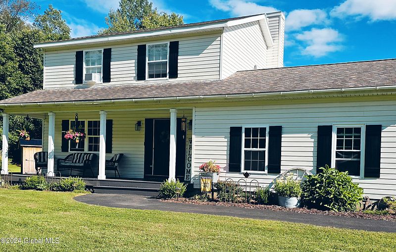 2nd image of 102 Achilles Lane