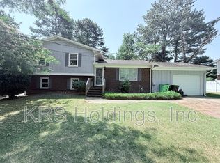 812 Knollwood Dr, Apex, NC 27502
