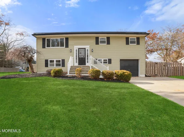 112 Manhattan Street, Jackson, NJ 08527