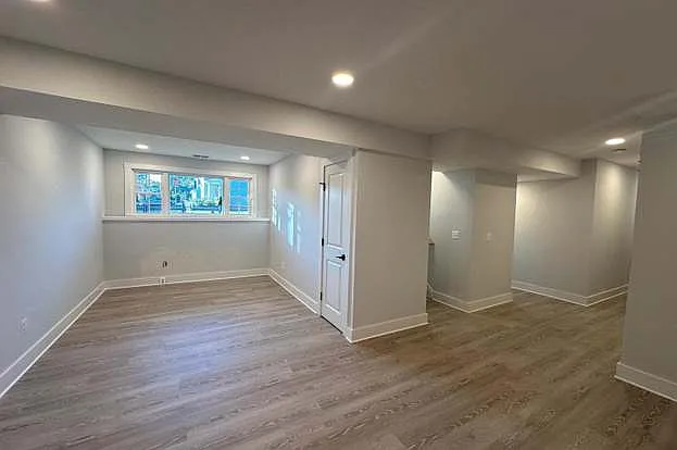 119 W Earleigh Heights Rd — Photo 19