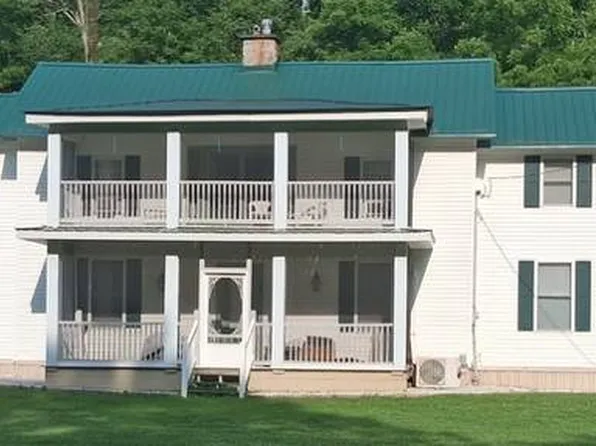 482 & 484 Windyville Rd, Spencer, WV 25276