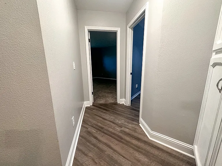 23891 Shoreline Ct — Photo 4