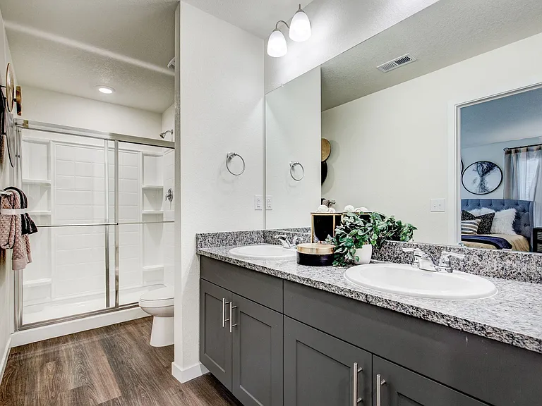 13438 Oneida Ln — Photo 16