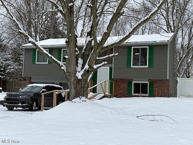 1st image of 7787 Trefeathen Dr NE
